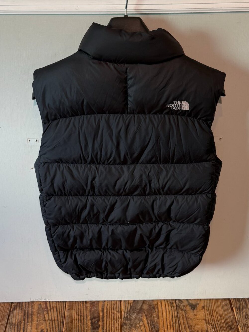 North Face Nuptse 700 Fill Vest Women Size Small Black VTG Power Down Puffer EUC - Picture 5 of 12